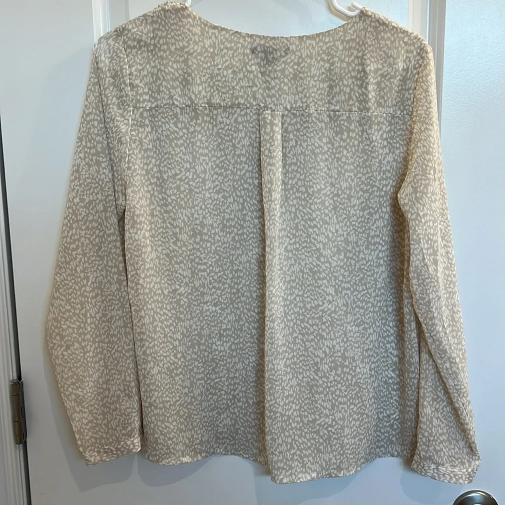 H&M blouse - Picture 5 of 5